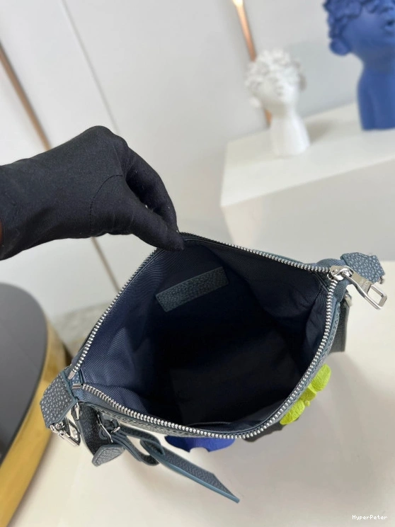 VUITTON PM CRUISER HOBO LOUIS 0711
